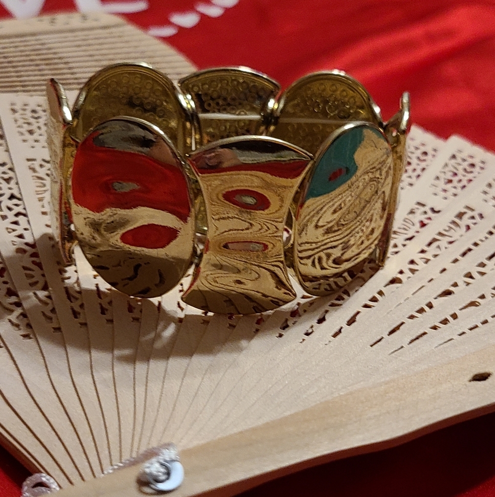 Gold Tone Statement Stretchy Bracelet - Picture 2 of 7